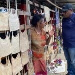 Diben Elaby meninjau pasar tradisional di Nabire mendengarkan keluhan pedagang