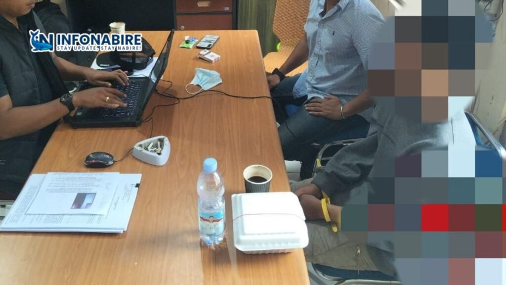 Oknum Polisi, Bripda LO, ditangkap Satgas Damai Cartenz karena menjual amunisi ke KKB