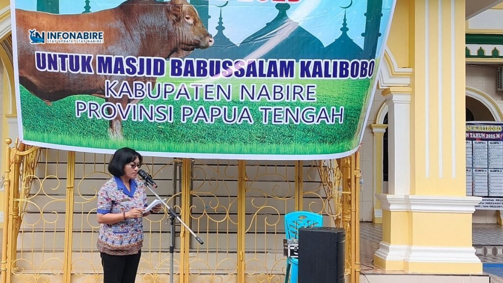 Kepala Dinas Peternakan Kabupaten Nabire