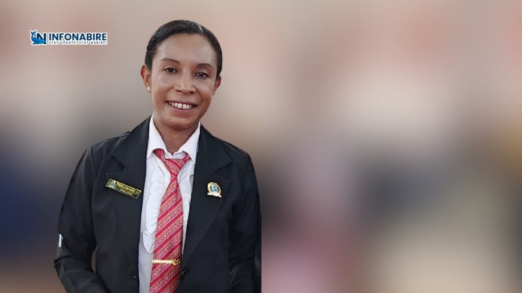 Anggota DPRK Nabire, Dina Misiro