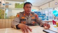 Kapolres Nabire AKBP Samuel Tatiratu memberikan keterangan pers terkait hasil visum korban kericuhan Pasar Karang