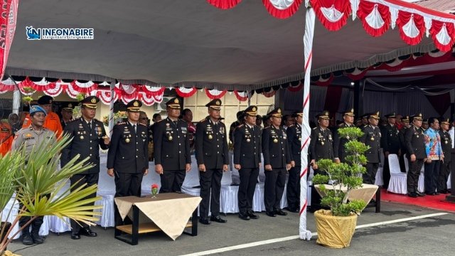 Upacara Hari Bhayangkara ke-79 di Mapolres Nabire oleh Polda Papua Tengah