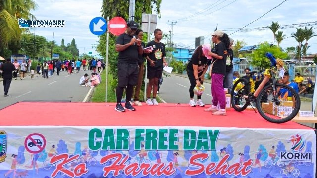 Wakil Ketua I DPRP Papua Tengah hadir langsung mengikuti CFD Nabire