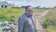 Jhon NR Gobay saat meninjau Terminal Tipe B Wonorejo di Nabire, Papua Tengah