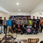 Ngopi Bareng Dirlantas, Komunitas Motor dan Mobil Nabire Didorong Jadi Pelopor Tertib Lalu Lintas