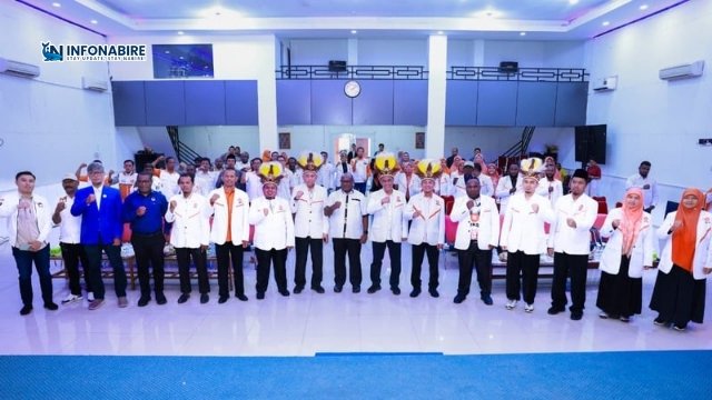 Muswil I PKS Papua Tengah 2025, Gubernur Meki Nawipa Dorong Kader Jadi Penjaga Nilai Politik