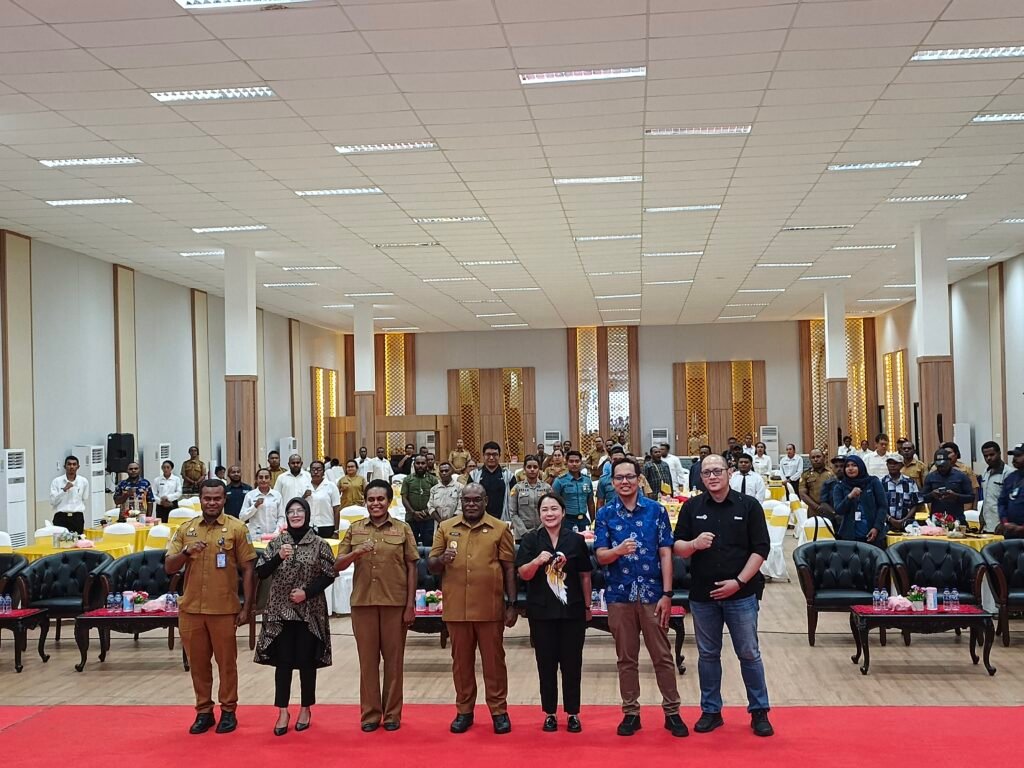 Gubernur Papua Tengah Meki Nawipa Buka Sharing Session Bersama SindoNews