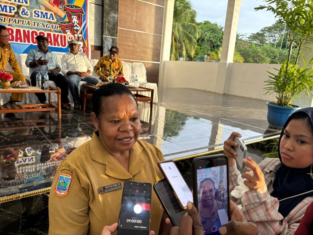 Pemda Nabire Dorong Pelajar Cintai Budaya Papua Lewat Tari Yospan
