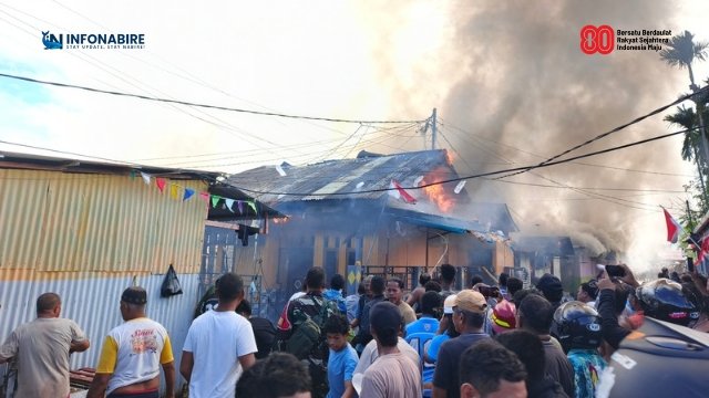 20 Rumah di Smoker Siriwini Ludes Terbakar