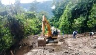 Percepat Perbaikan Longsor, Bupati Dogiyai Siapkan 2 Excavator dan 8 Drum Solar