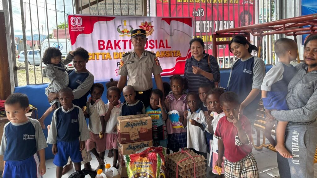 Siswa SIP Angkatan 54 Gelombang 2 Asal Polda Papua Tengah Gelar Bakti Sosial di Nabire