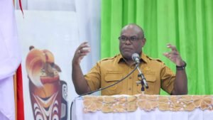 Gubernur Meki Nawipa: Bangga Jadi Orang Papua, Seni Budaya Harus Dijaga