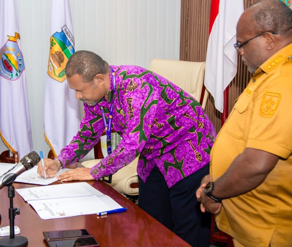 UNIPA dan Pemprov Papua Tengah Teken MoU Program Sekolah Sepanjang Hari