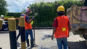 BPJN Tanggapi Rencana Swadaya Warga Nabire Tambal Jalan Berlubang