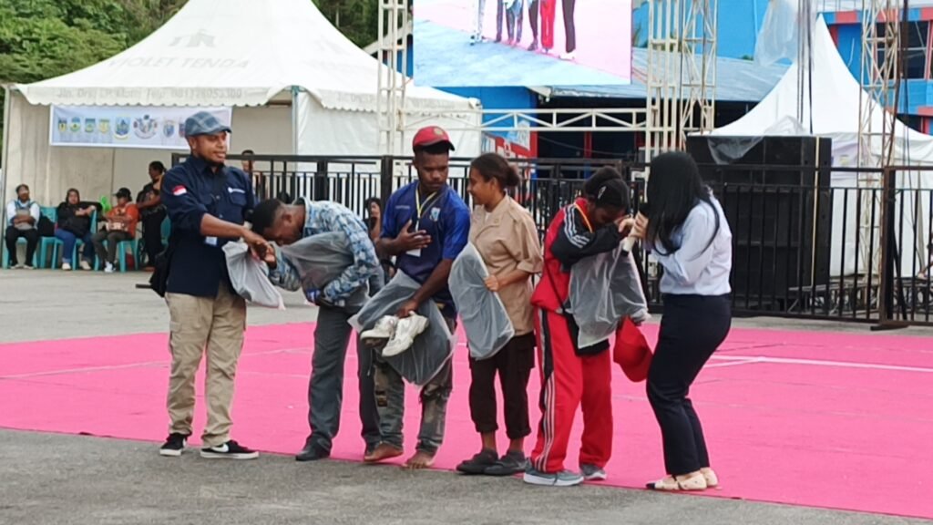 Bank Indonesia Papua Edukasi Pelajar se-Papua Tengah di Festival Budaya