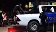Lakalantas Libatkan Motor dan Truk di Wadio Nabire
