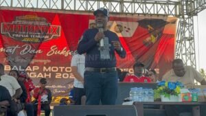 Kejurnas Motoprix Seri 2 Papua Tengah Resmi Ditutup, Wagub Deinas Geley Angkat Topi untuk Pembalap dan Mekanik