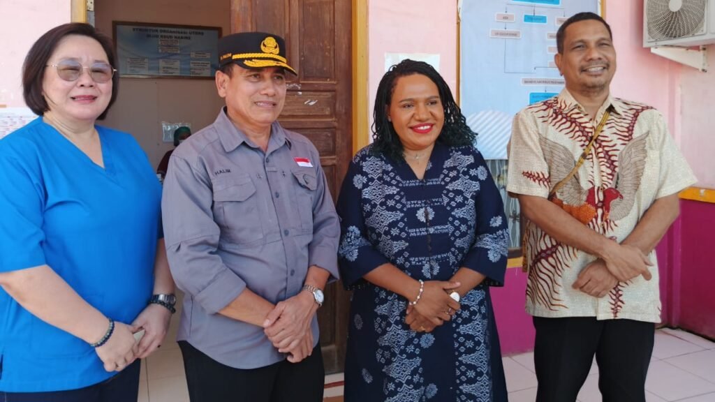 Lis Tabuni Ikuti Donor Darah HUT DPD RI di Nabire