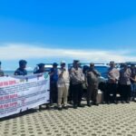 Asosiasi Driver Logistik Papua Tengah Gelar Aksi Damai di Pantai Nabire