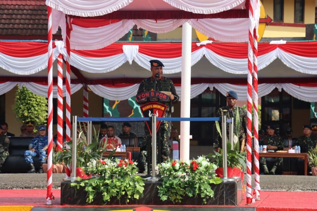 Kapolda Papua Tengah Pimpin Upacara Pengukuhan Dhuaja Satuan Brimob “Satya Ingga Mumaiga”