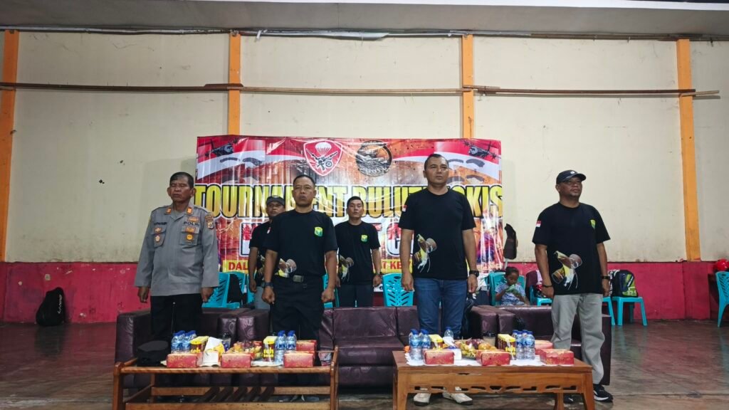 Turnamen Bulutangkis Kopasgat Cup I Resmi Dibuka di Nabire