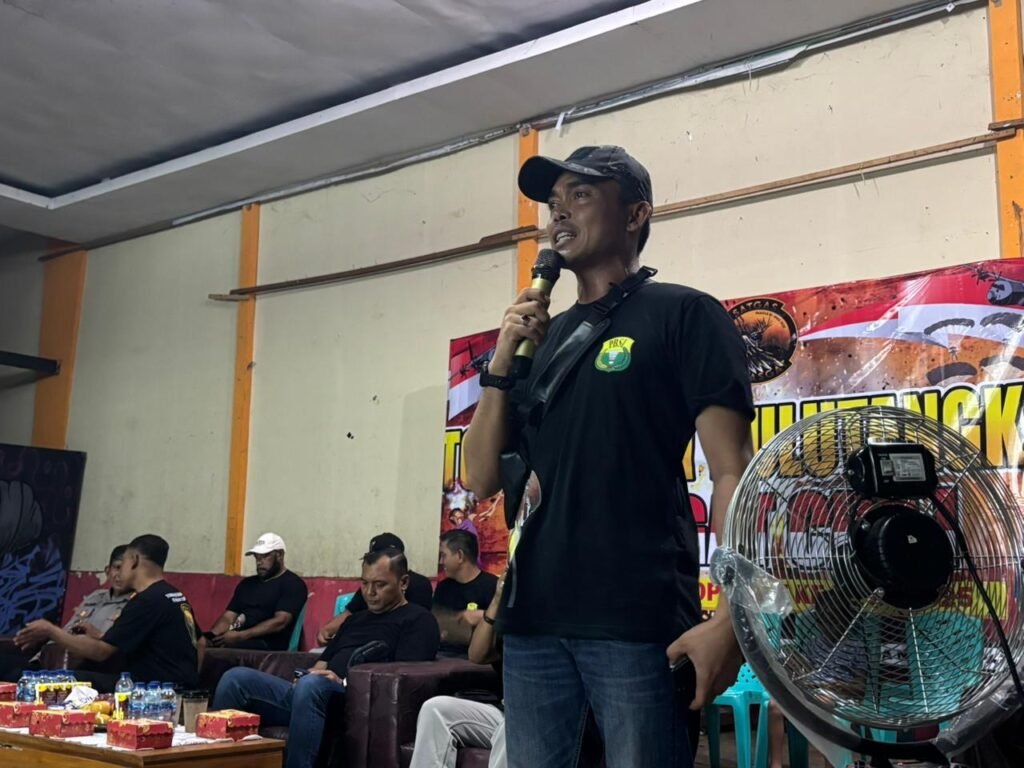 Turnamen Bulutangkis Kopasgat Cup I Resmi Dibuka di Nabire