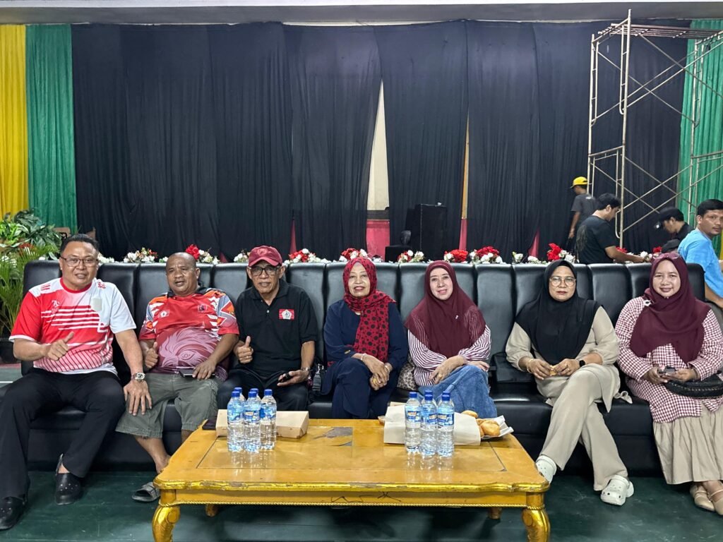 HUT KKSS ke-49 di Nabire: BPW dan BPD KKSS Resmi Menutup Final Bulutangkis Antar Pilar