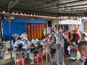 HUT ke-49 KKSS, BPD KKSS Nabire Gelar Baksos Pemeriksaan Kesehatan Gratis di Pasar Kalibobo