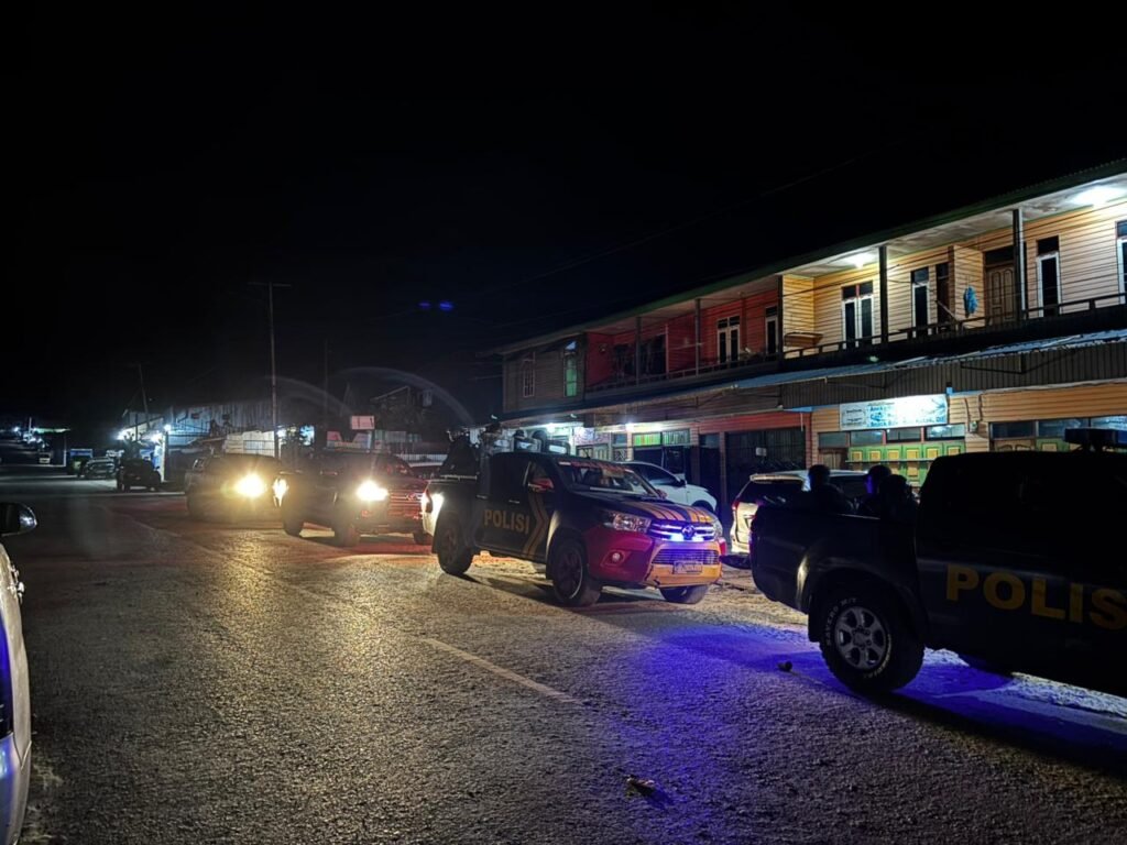 Jelang 1 Desember 2025, Polres Paniai Gencarkan Patroli Malam Jaga Kamtibmas Tetap Kondusif