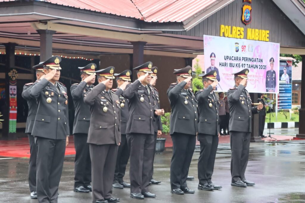 Upacara Hari Ibu ke-97 Polda Papua Tengah