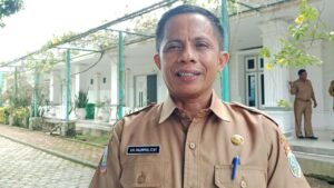 Truk Sampah yang Jatuh ke Laut Dermaga Pelabuhan Samabusa Nabire Bukan Milik DLH, Ini Penjelasan Kadis