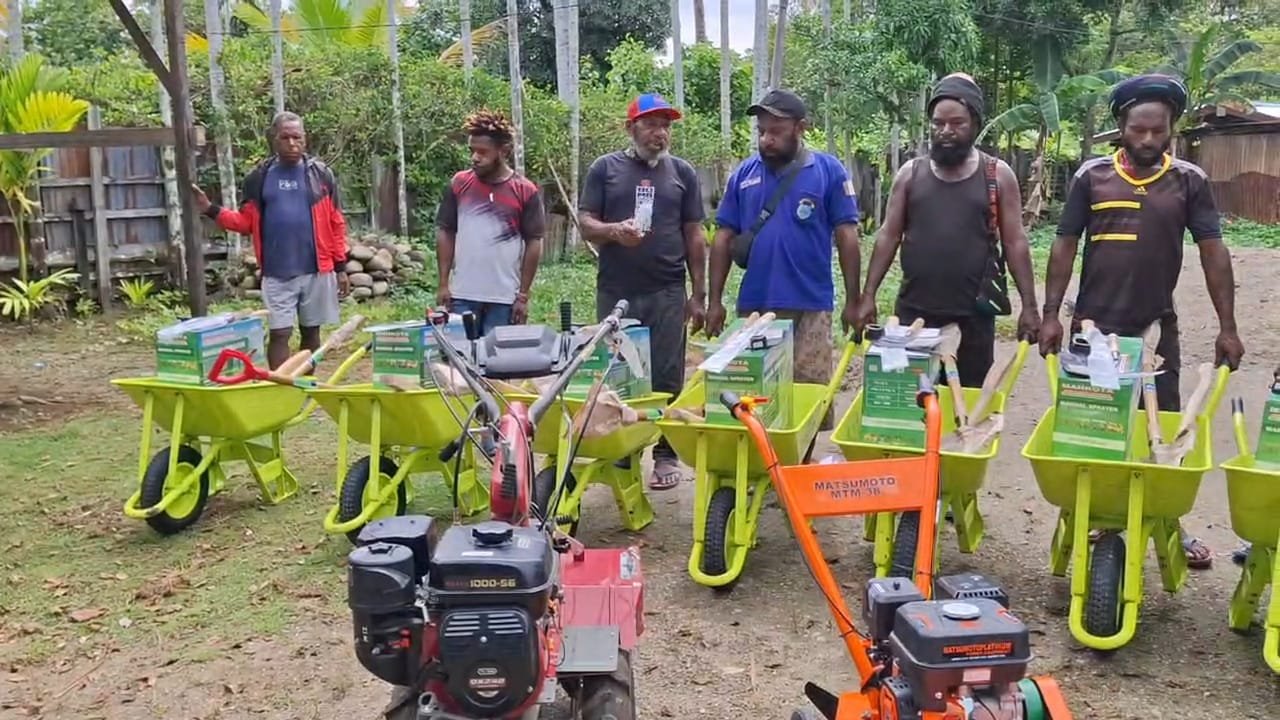 Bantuan Presiden Tiba di Nabire, Kelompok Tani Dani Siap Genjot Produksi Pangan