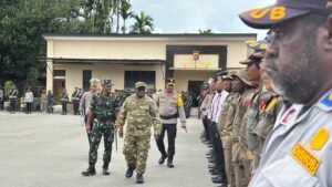 Gubernur Papua Tengah Pimpin Apel Operasi Lilin Noken 2025