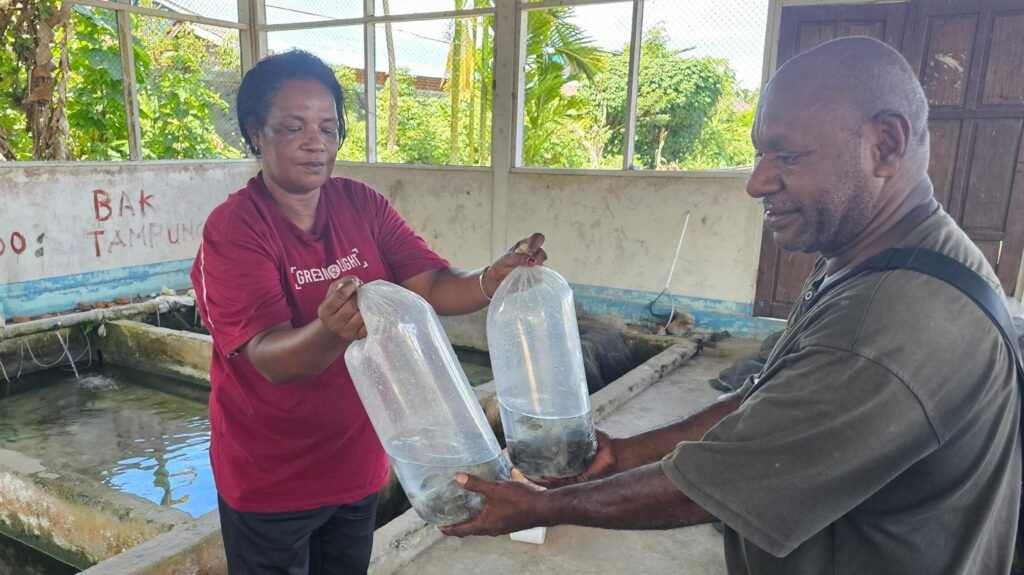 Dukung Ketahanan Pangan, Pemerintah Pusat Berikan Bantuan Budidaya Ikan