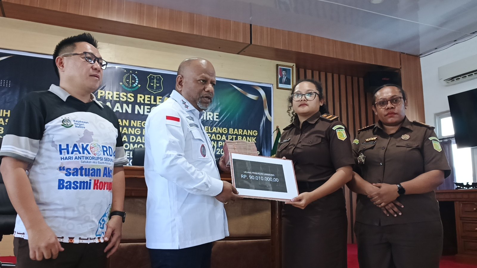 Kejari Nabire Pulihkan Kerugian Negara Lewat Lelang Aset