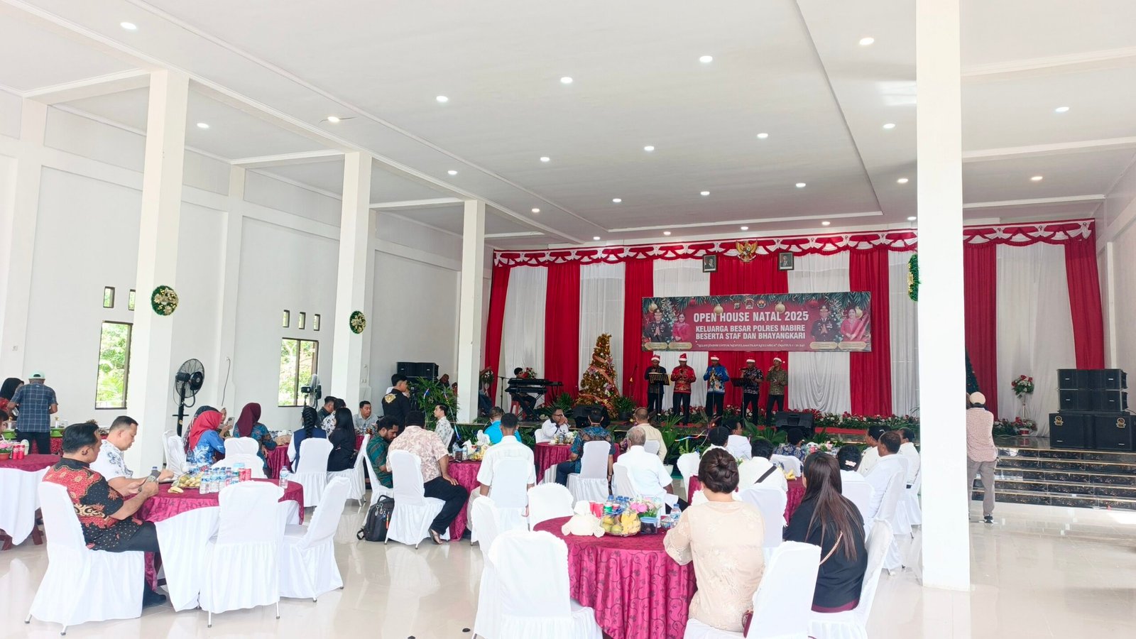 Polres Nabire Gelar Open House Natal 2025, Dihadiri Kapolda Papua Tengah