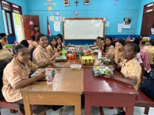 Awal 2026, Program MBG Dapur Mama Kita SPPG Siriwini 002 di Nabire Berjalan Konsisten