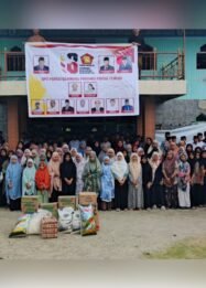 Sambut HUT ke-18, Gerindra Papua Tengah Salurkan Sembako ke Pesantren APIK Nabire Barat