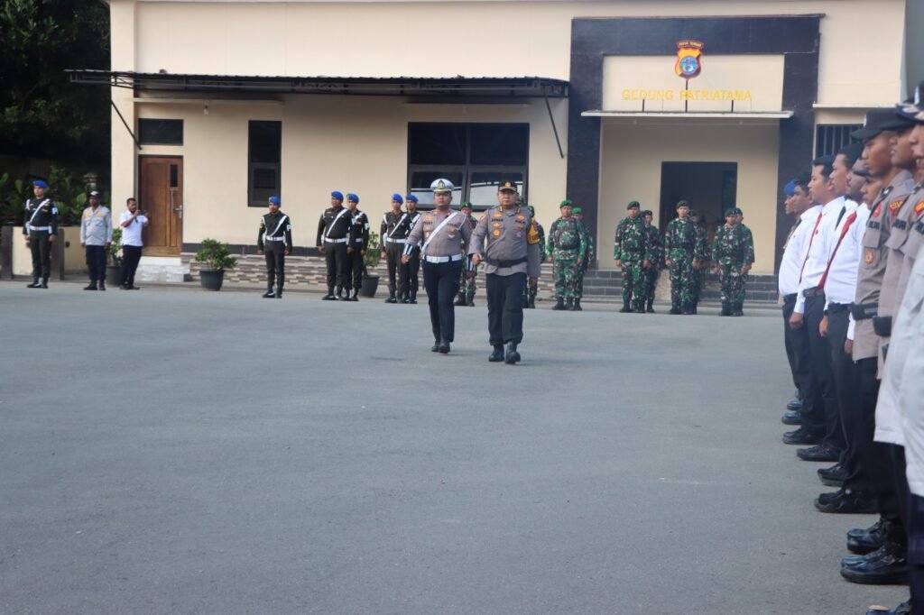 Polda dan Polres Nabire Gelar Apel Pasukan Operasi Keselamatan Noken 2026