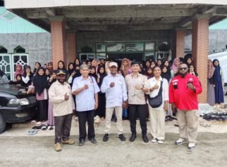 Wakil Ketua I BMP RI Papua Tengah Hadiri Silaturahmi HUT ke-18 Gerindra, Sembako Disalurkan ke Pesantren APIK Nabire