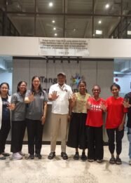 Guru Hebat Selalu Membawa Harapan, Wakil Ketua I DPRK Nabire Dorong Kolaborasi Pendidikan Pedalaman