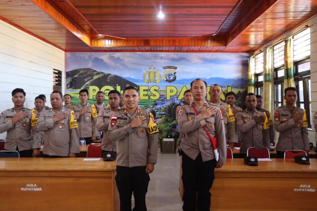 Kapolres Paniai Tekankan Konsistensi Komunikasi, Anev Bhabinkamtibmas Digelar di Mako Polres