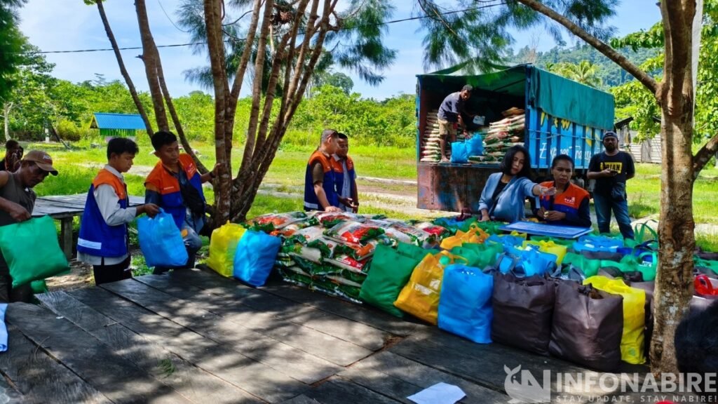 BRI Nabire Berbagi di Ramadhan 1447 H, 1.300 Paket Sembako Disalurkan untuk Warga Kurang Mampu dan Pengungsi