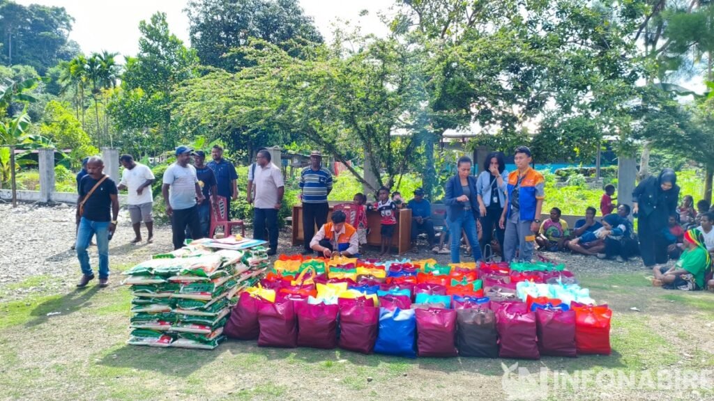 BRI Nabire Berbagi di Ramadhan 1447 H, 1.300 Paket Sembako Disalurkan untuk Warga Kurang Mampu dan Pengungsi