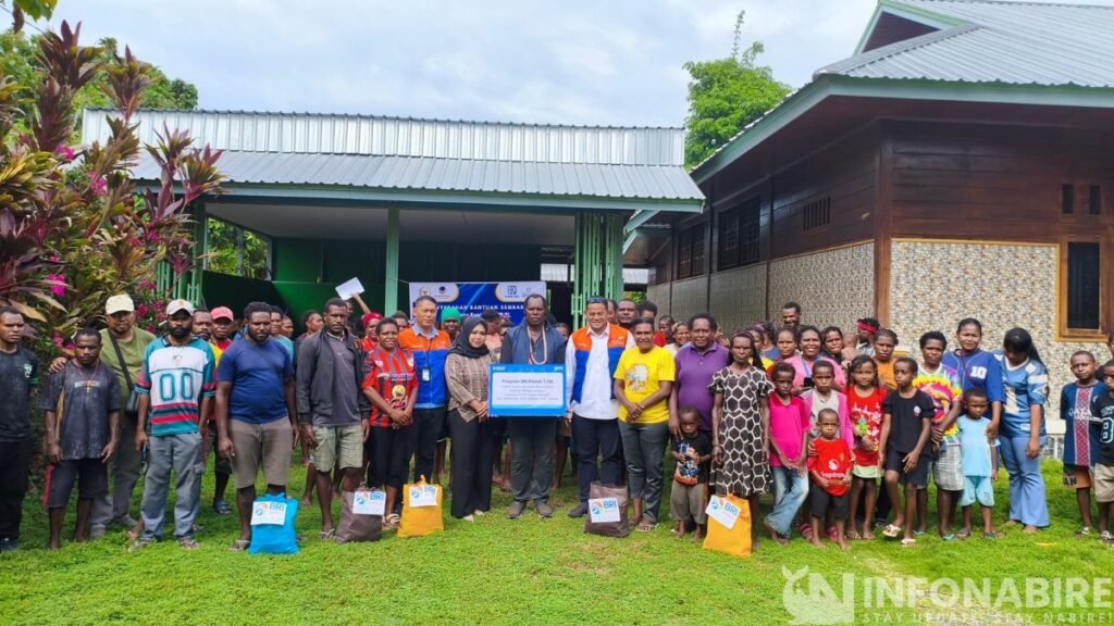 BRI Nabire Berbagi di Ramadhan 1447 H, 1.300 Paket Sembako Disalurkan untuk Warga Kurang Mampu dan Pengungsi