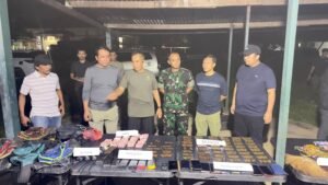 Aparat TNI-Polri Gerebek Kamp KKB Pimpinan Aibon Kogoya di Hutan Nabarua Nabire