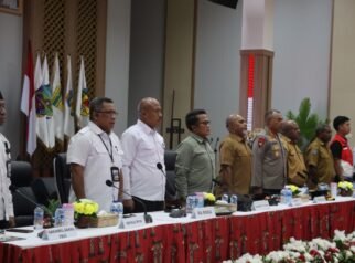 Kapolres Paniai AKBP Roycke H. F. Betaubun Ikuti Rakor Lintas Sektoral Papua Tengah Bahas Kesiapan Pengamanan Idul Fitri 1447 H