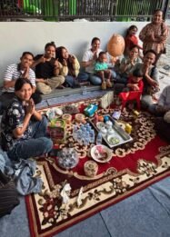 SPPG Siriwini 002 “Dapur Mama Kita” Gelar Halal Bihalal di Nabire