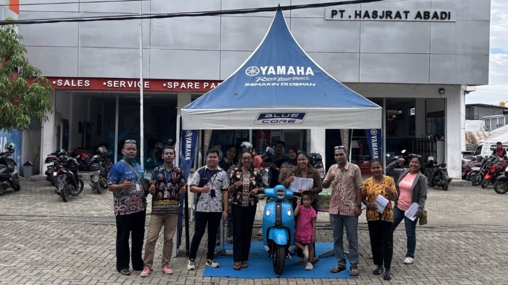 Berbagi Berkah Ramadan 2026, PT Hasjrat Abadi Nabire Bagikan 120 Takjil Gratis untuk Pengendara