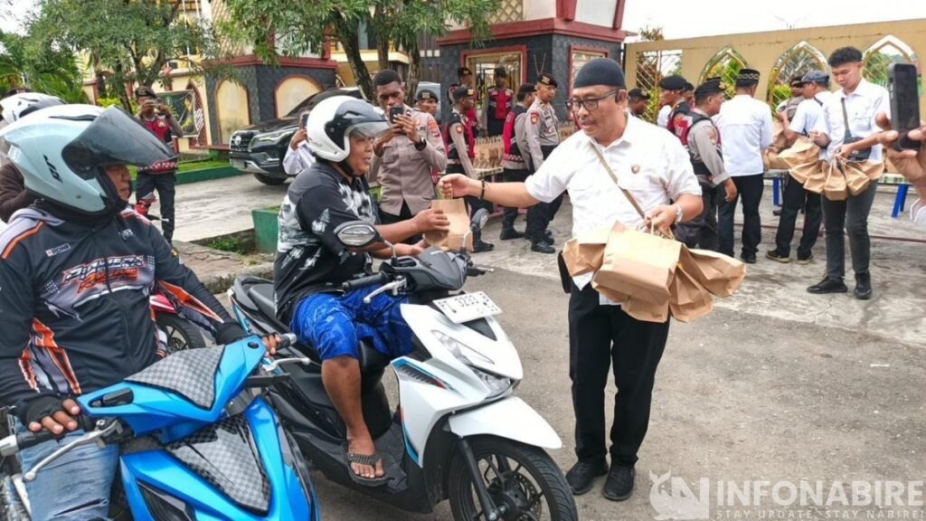 200 Paket Takjil Dibagikan Polda Papua Tengah di Nabire